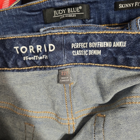 Torrid Perfect Boyfriend Ankle Jeans Feel The Fit Sz 22 Tall - Picture 3 of 13